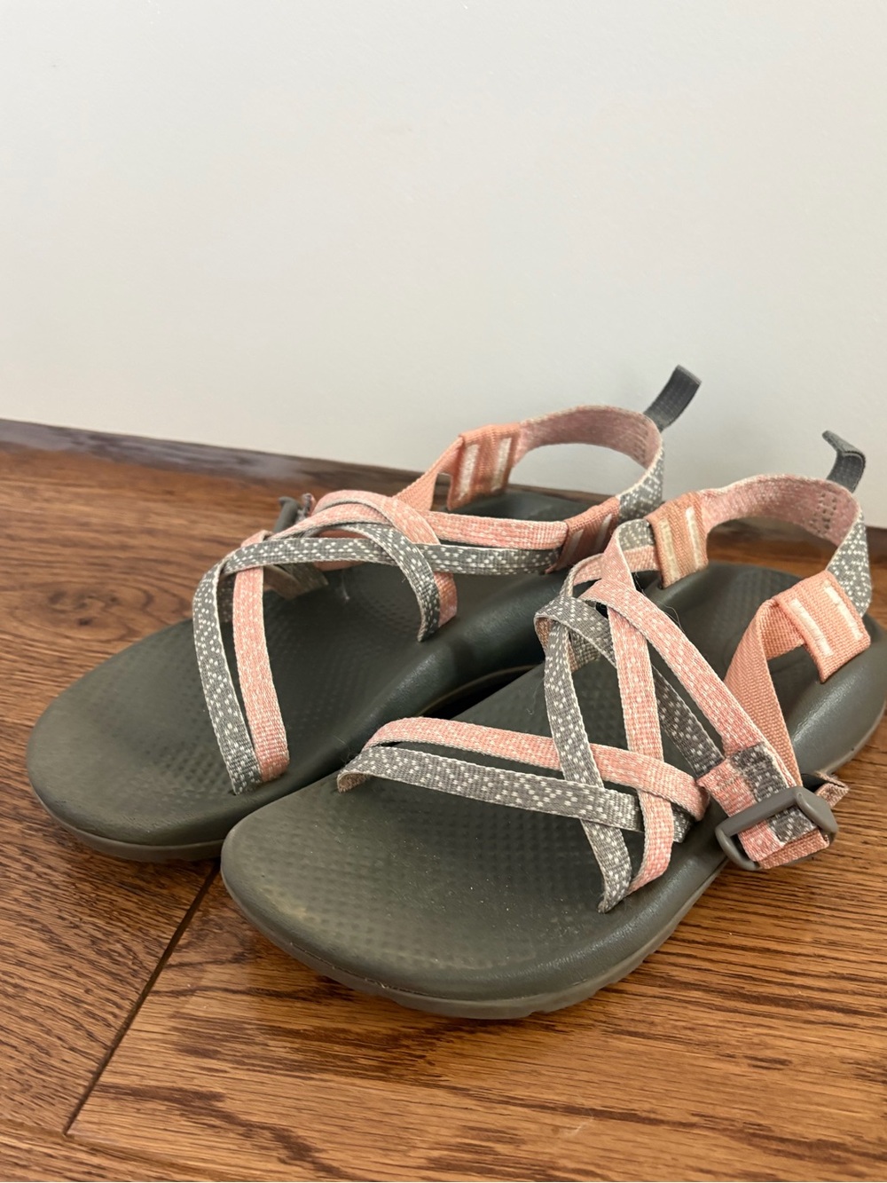 Chaco Big Kids size 4